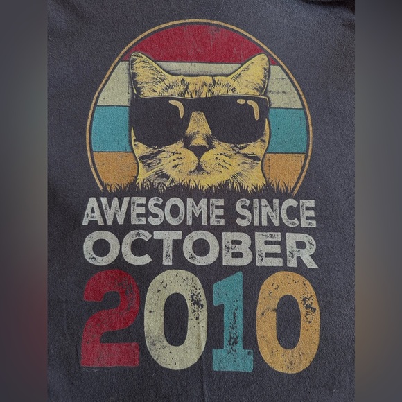 October 2010 Birthday Tshirt sz M - Picture 2 of 4